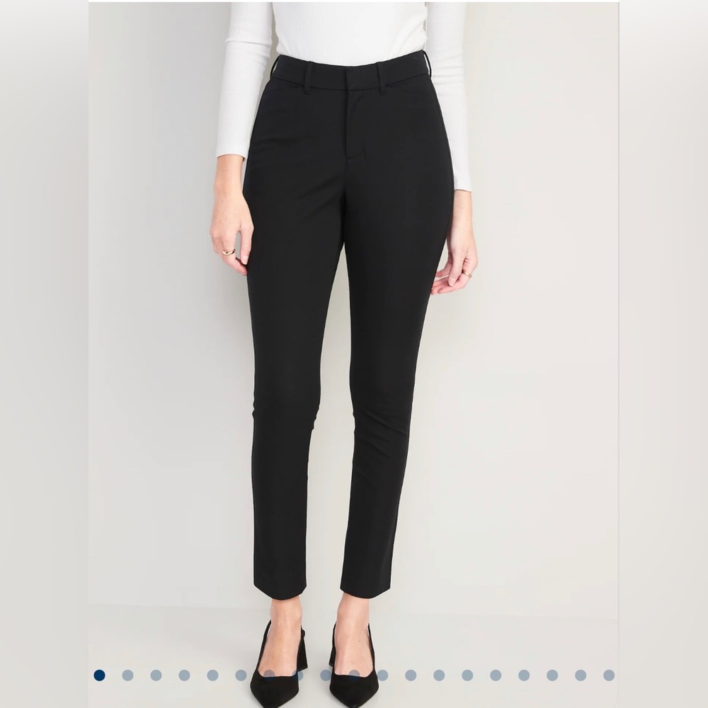 NWT Old Navy Skinny Ankle Pixie Pants
